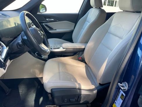 Certified 2023 BMW X1 xDrive28i w/ Convenience Package AWD/4WD image 6