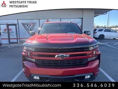 Used 2020 Chevrolet Silverado 1500 RST image 2