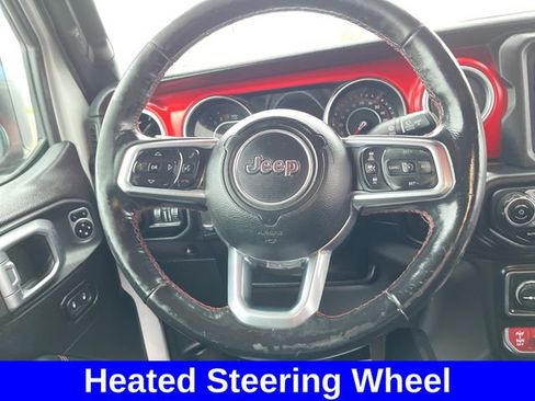 Used 2020 Jeep Gladiator Rubicon w/ Advanced Safety Group AWD/4WD image 17
