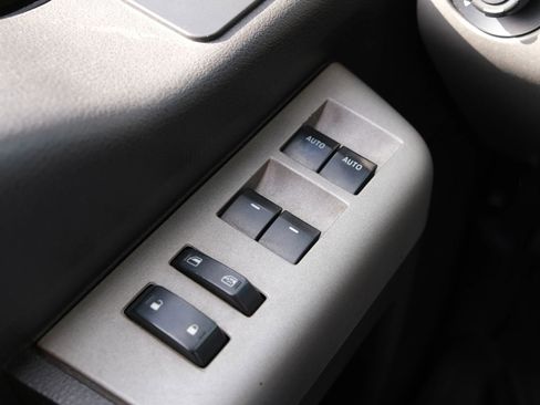 Used 2015 Ford F350 Lariat w/ Lariat Interior Package image 46