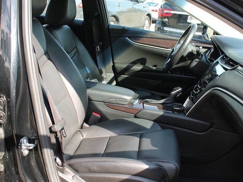 Used 2017 Cadillac XTS Luxury image 23