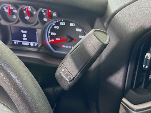 Used 2024 Chevrolet Silverado 1500 Custom image 19