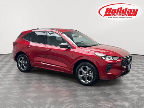 Used 2024 Ford Escape ST-Line w/ Tech Pack #1 AWD/4WD image 1