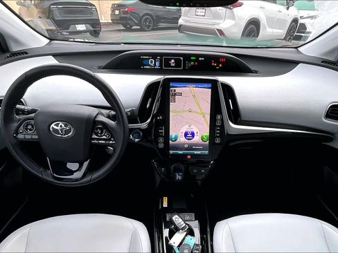 Used 2019 Toyota Prius Limited image 13