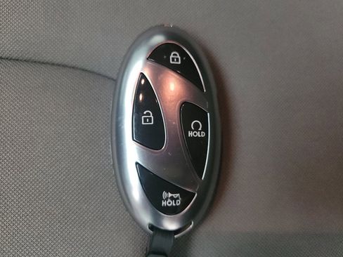 Used 2024 Hyundai Elantra SEL FWD image 32