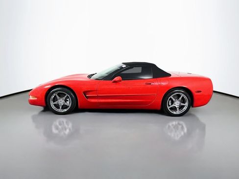 Used 1999 Chevrolet Corvette Convertible w/ Memory Pkg RWD image 4
