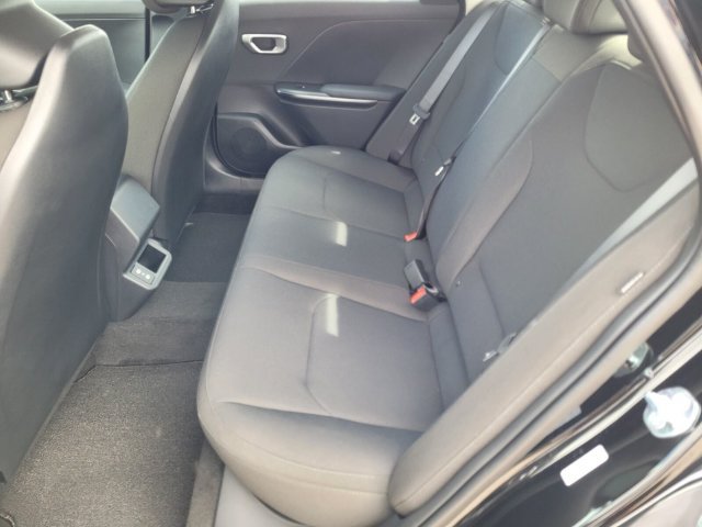 New 2026 Kia K4 FWD image 11