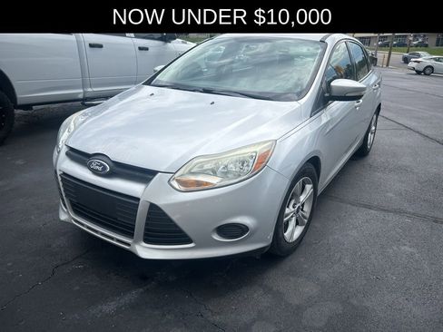 Used 2014 Ford Focus SE FWD image 2