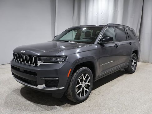 Used 2024 Jeep Grand Cherokee L Limited w/ Luxury Tech Group II AWD/4WD image 5
