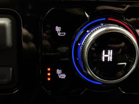 New 2026 GMC Sierra 1500 Elevation image 5