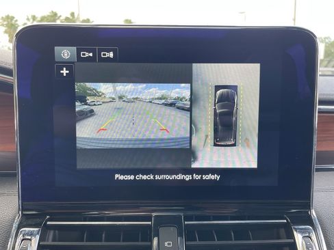 Used 2019 Lincoln Navigator L Reserve AWD/4WD image 28
