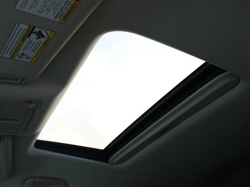 Used 2019 Nissan Armada SL w/ Premium Package image 52