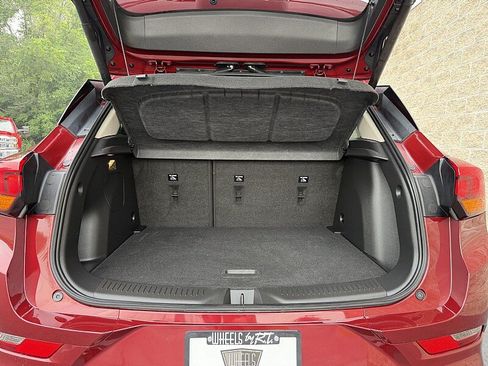 Used 2023 Buick Encore GX Select w/ Sport Touring Package FWD image 29