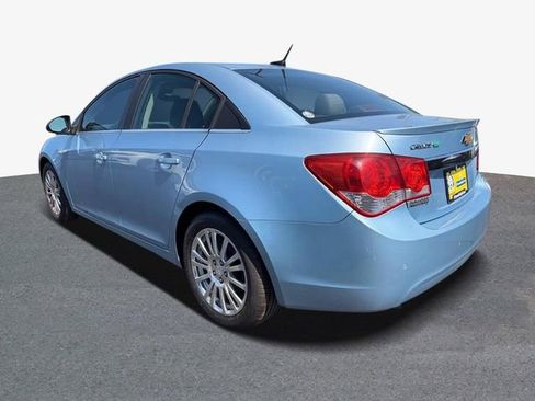 Used 2012 Chevrolet Cruze Eco FWD image 2