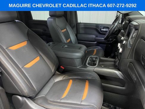 Used 2021 GMC Sierra 2500 AT4 w/ AT4 Premium Plus Package AWD/4WD image 19