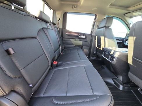Used 2025 GMC Sierra 1500 Denali image 14