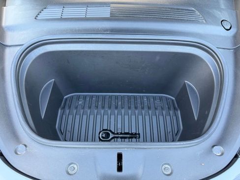 Used 2020 Tesla Model Y Long Range AWD/4WD image 6