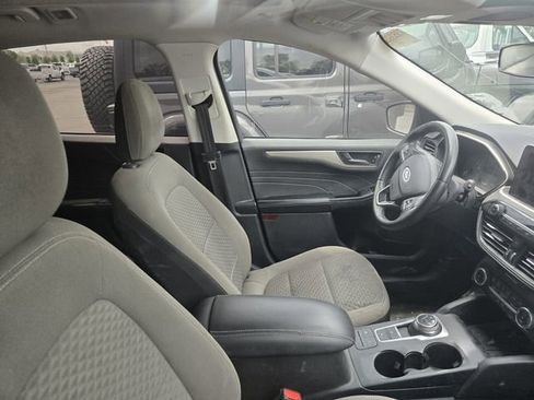 Used 2022 Ford Escape SE w/ Convenience Package FWD image 7
