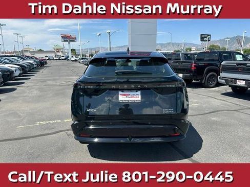 Used 2024 Nissan Ariya AWD image 10