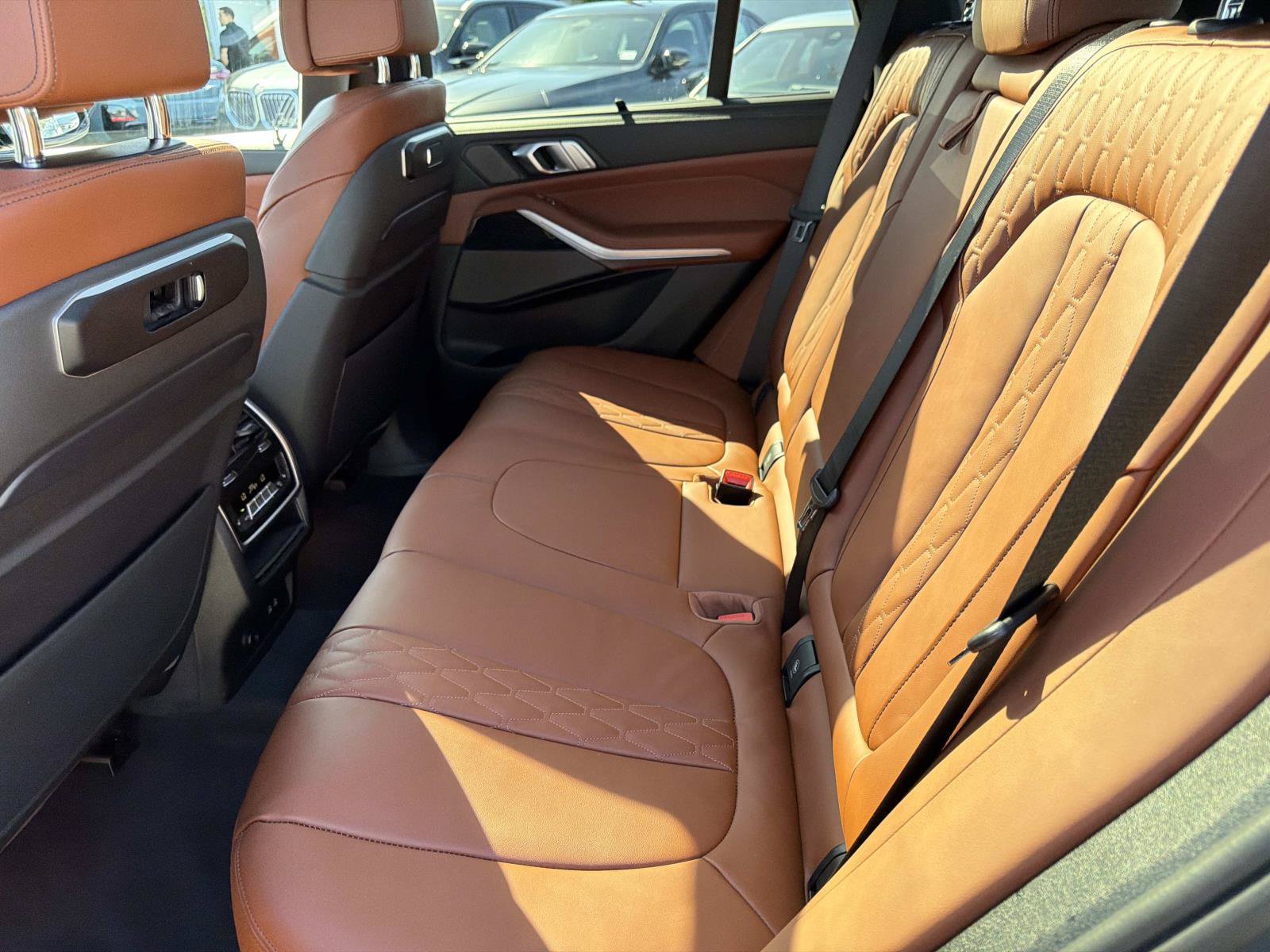 Used 2025 BMW X5 M60i w/ Executive Package AWD/4WD image 11