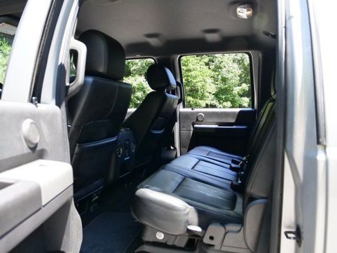 Used 2016 Ford F250 Lariat w/ Chrome Package AWD/4WD image 27