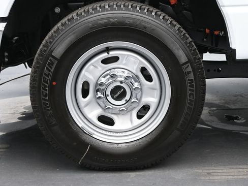 New 2026 Ford F250 XL AWD/4WD image 16