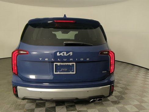 Used 2024 Kia Telluride S w/ S Sunroof Package image 6