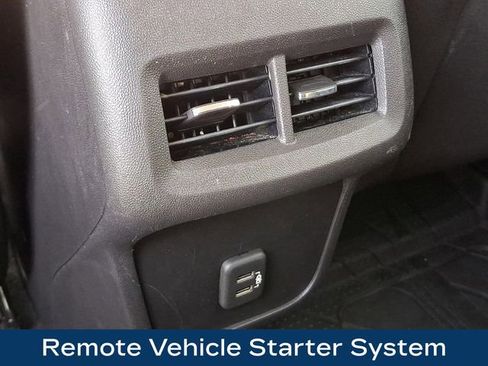 Used 2019 Chevrolet Equinox LT image 14