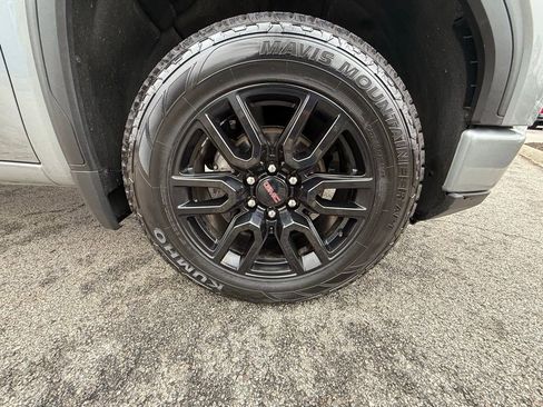 Used 2024 GMC Sierra 1500 Elevation image 36