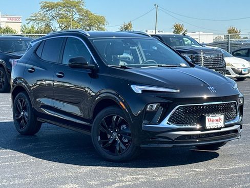 New 2026 Buick Encore GX Sport Touring image 2