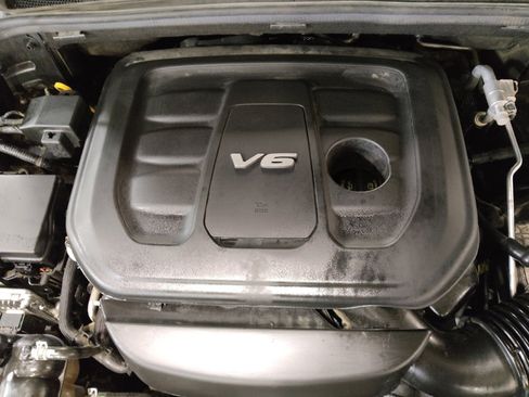 Used 2017 Jeep Grand Cherokee Limited image 30