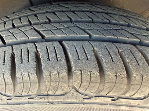 Used 2010 Kia Forte EX image 9