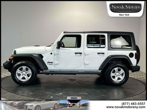 Used 2021 Jeep Wrangler Unlimited Sport image 5