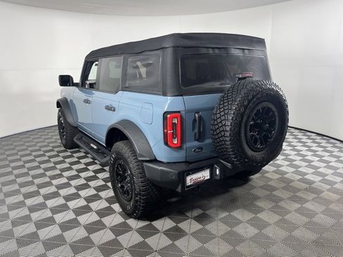 Used 2023 Ford Bronco Wildtrak image 5