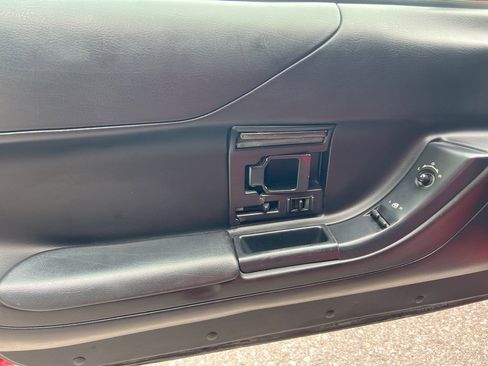 Used 1995 Chevrolet Corvette Base image 5