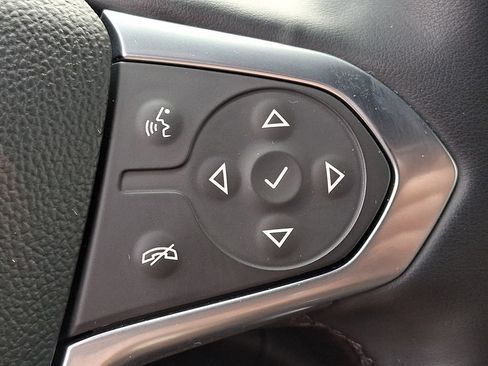 Used 2023 Chevrolet Traverse RS w/ LPO, Floor Liner Package AWD/4WD image 30