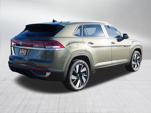 New 2026 Volkswagen Atlas Cross Sport SE AWD/4WD image 3