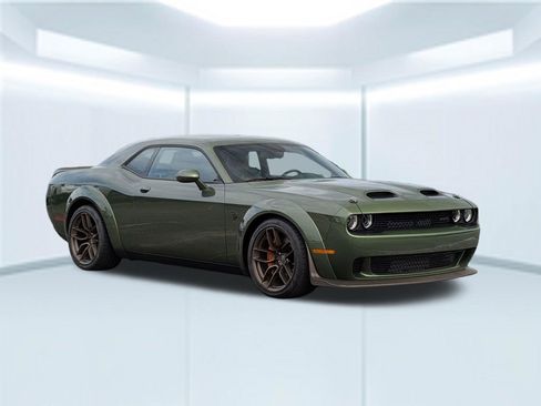 Used 2022 Dodge Challenger SRT Hellcat RWD image 8