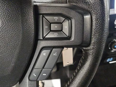 Used 2016 Ford F150 XLT w/ Equipment Group 302A Luxury AWD/4WD image 32