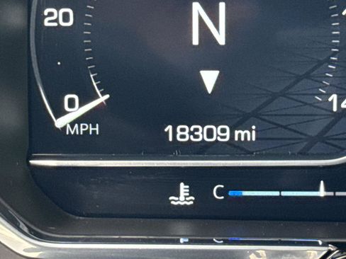 Used 2022 GMC Sierra 1500 SLT w/ SLT Premium Package image 27