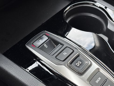 Used 2019 Honda Pilot Touring image 26