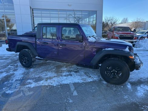 New 2026 Jeep Gladiator Sport image 37