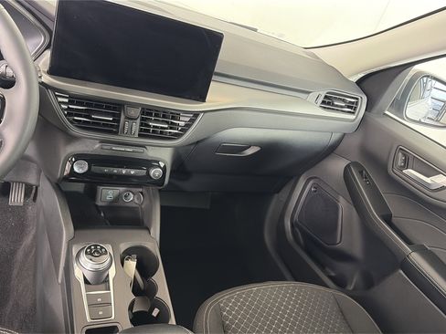 Used 2023 Ford Escape Active w/ Tech Pack #2 image 4