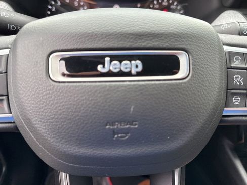 Used 2023 Jeep Compass Latitude w/ Convenience Group AWD/4WD image 26