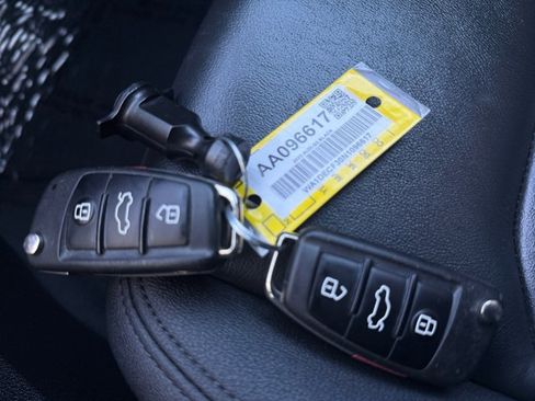 Used 2022 Audi Q3 2.0T Premium image 16