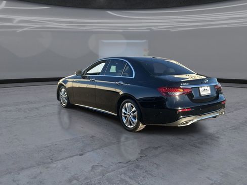 Used 2022 Mercedes-Benz E 350 Sedan image 4