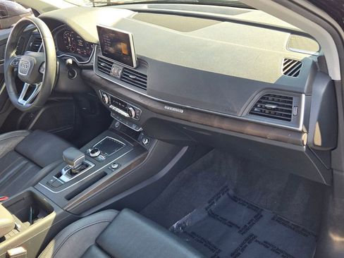 Used 2019 Audi Q5 2.0T Premium Plus w/ Premium Plus Package image 18