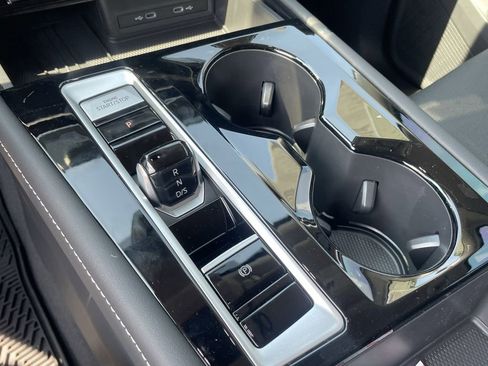 New 2026 Volkswagen Atlas SE image 21