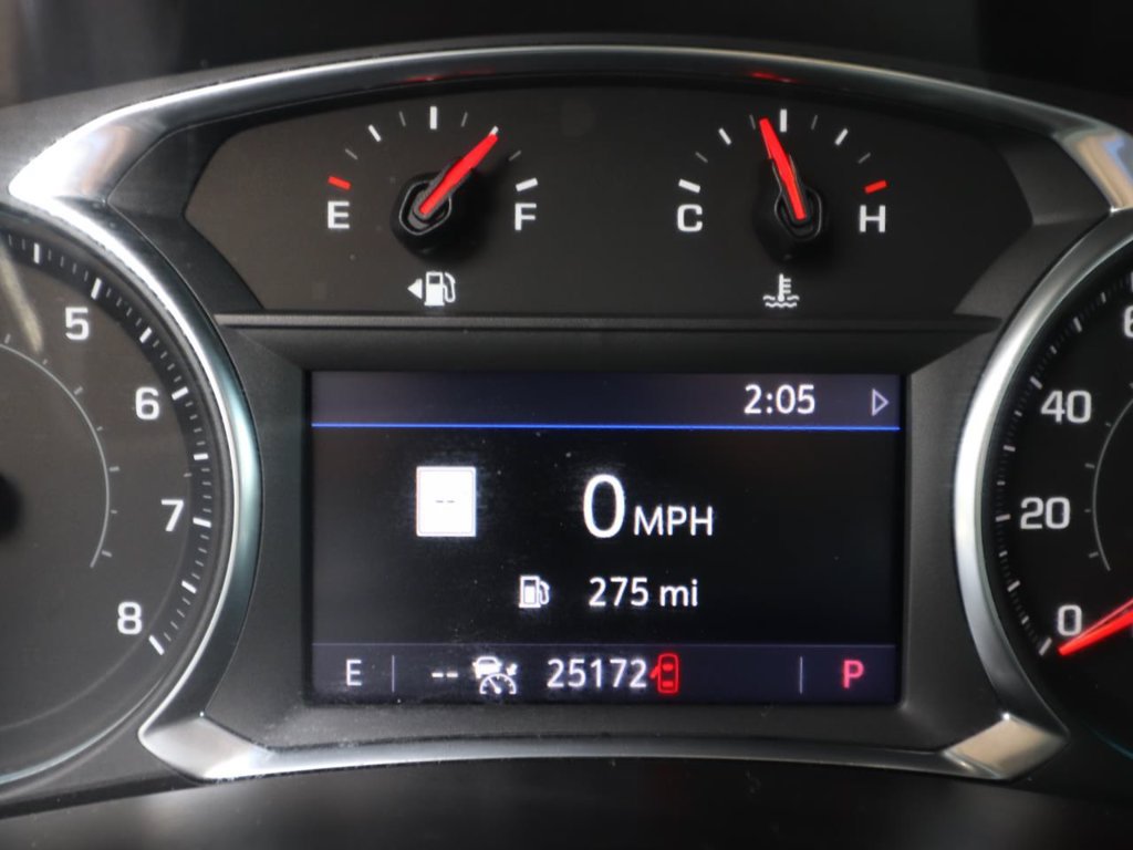 Used 2022 Chevrolet Equinox RS w/ RS Leather Package FWD image 21