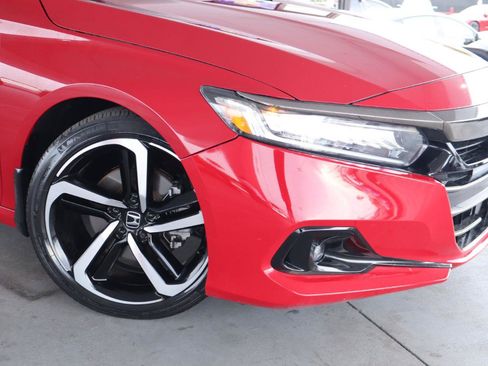Used 2021 Honda Accord Sport image 4